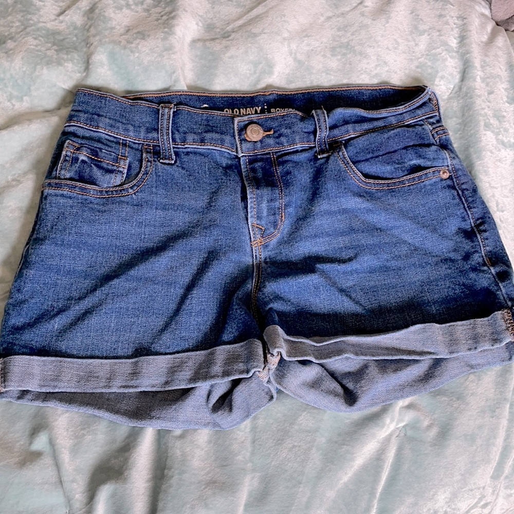 Boyfriend cut Jean shorts
